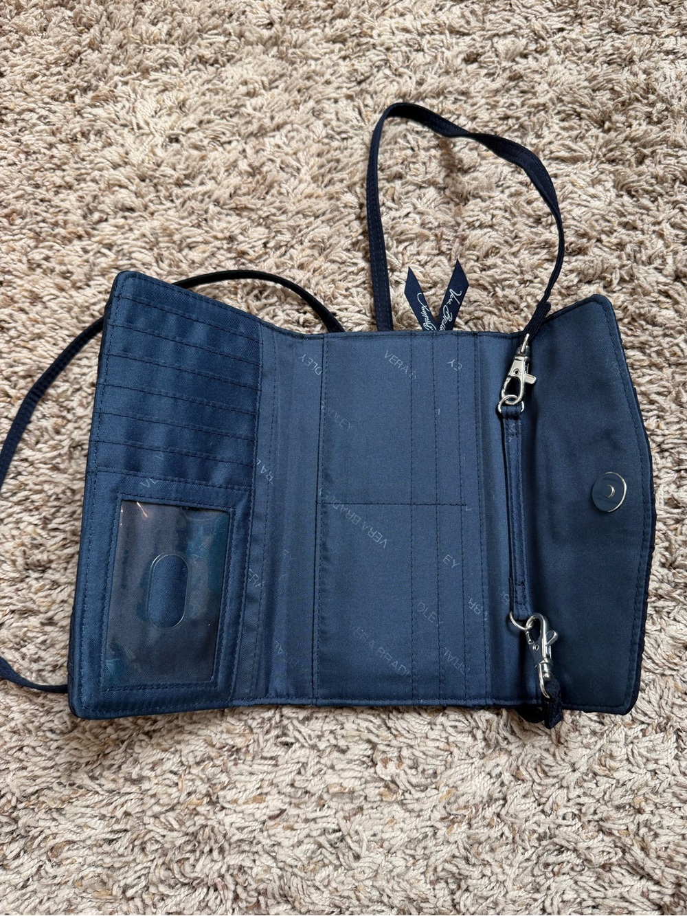 NWOT Vera Bradley Quilted Crossbody Wallet Bag in Navy Blue - Picture 12 of 12